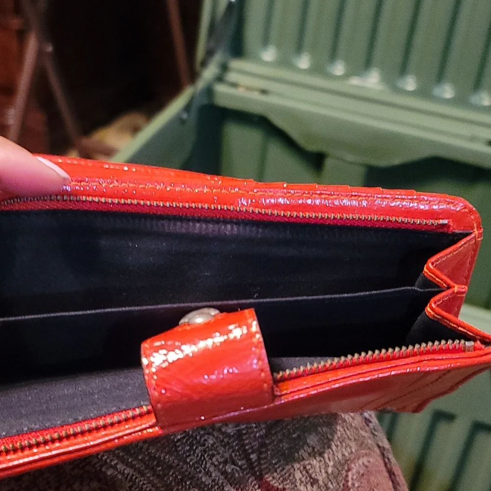 Wallet - Picture 4 of 7